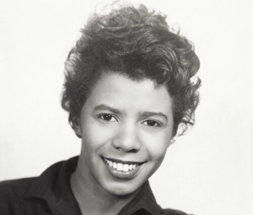 Grayscale portrait of Lorraine Hansberry.