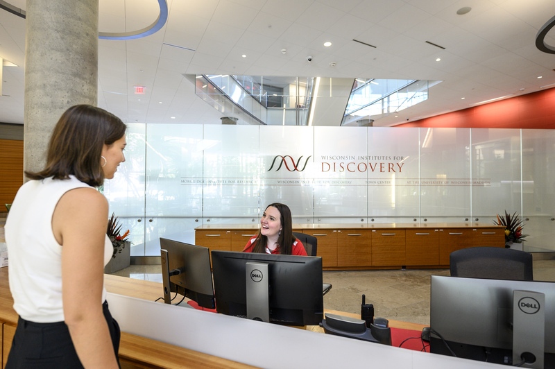 A photo of the CAVR information desk in the Discovery Building.